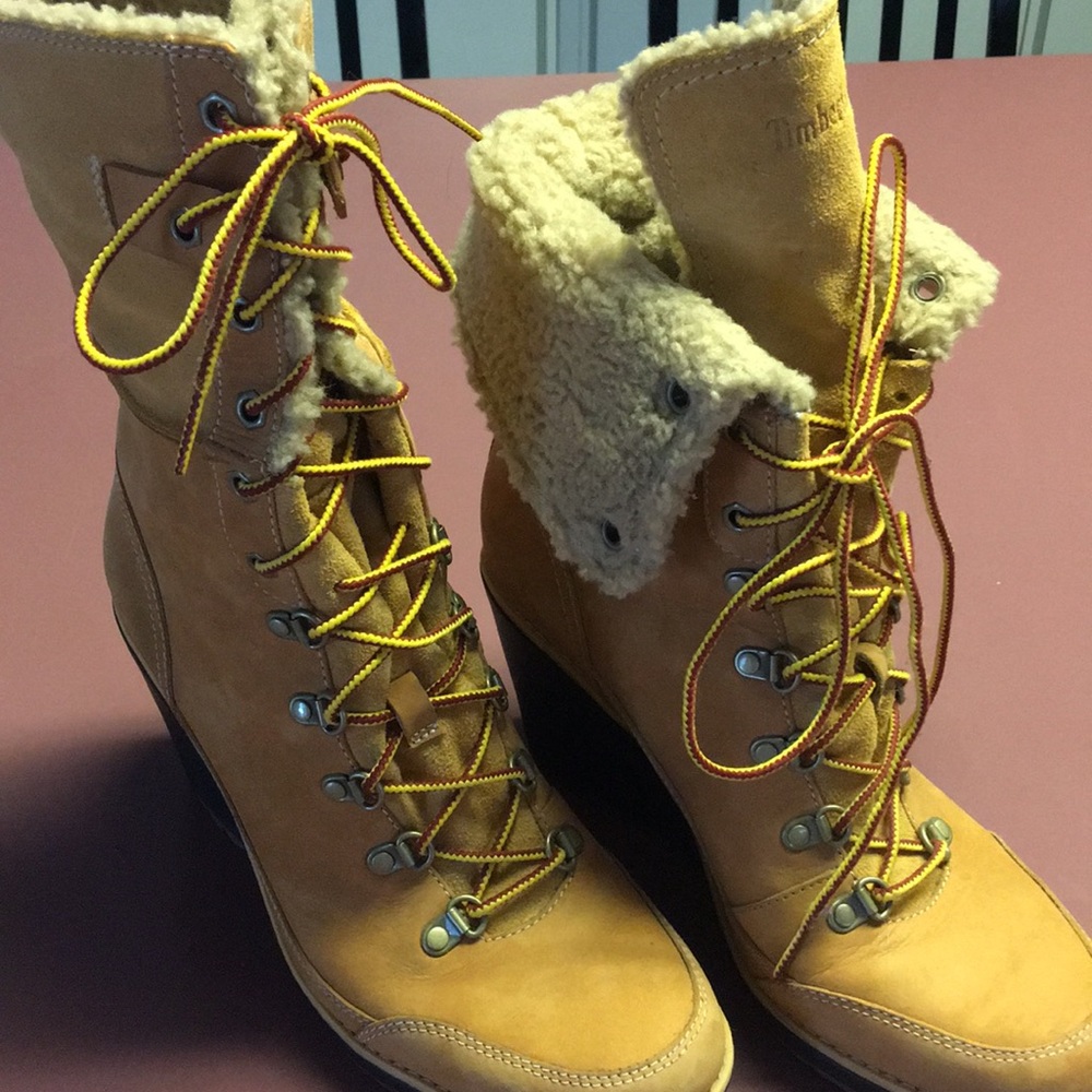 Timberland women’s wedge ankle boots